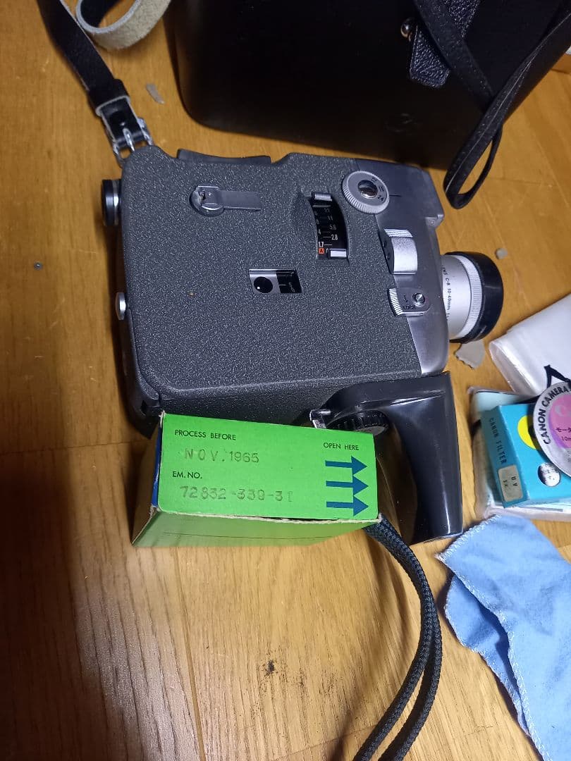 1962年製品そCanon Motor Zoom B 8E フィルムカメラ