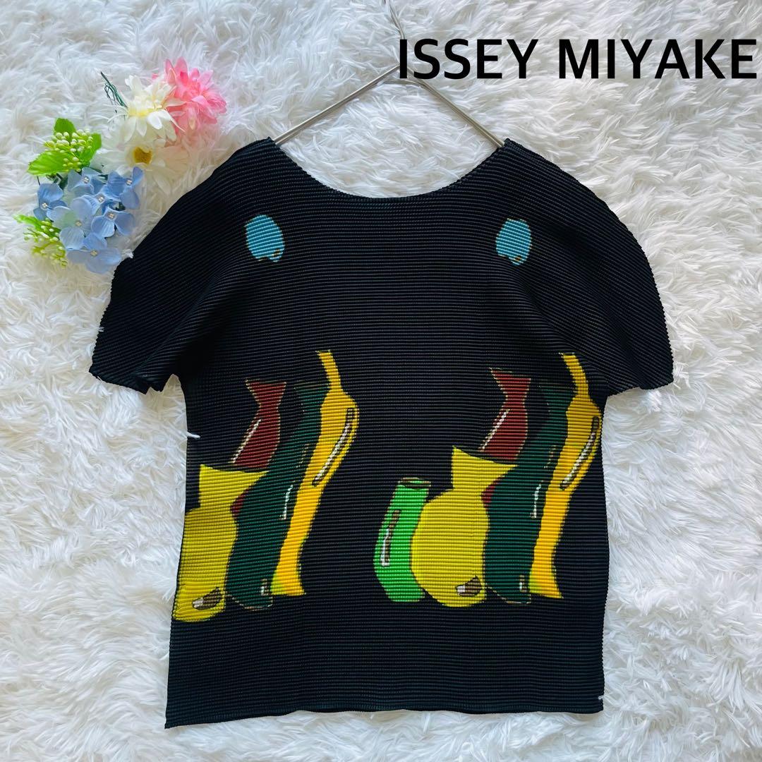 【美品】イッセイミヤケ me ミー ボトルプリント 半袖 プリーツ カットソー