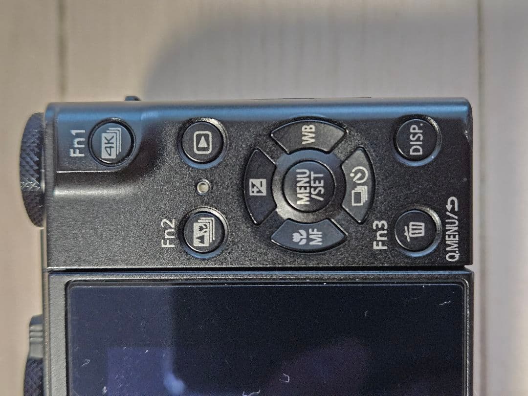 デジタルカメラ LUMIX DMC-LX9