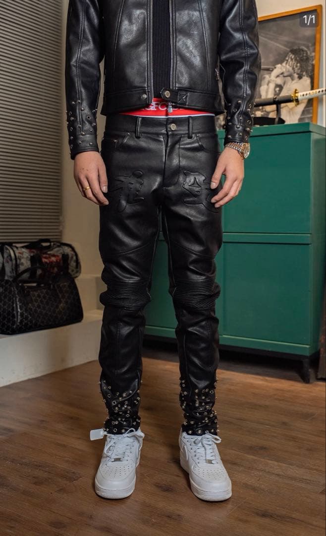 激レア　レザーデニム　コーティング　スタッズ付き　swag