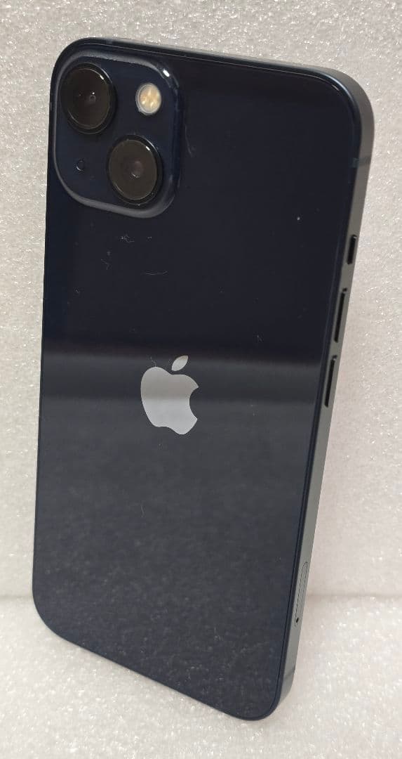 iPhone 13 128GB ミッドナイト au