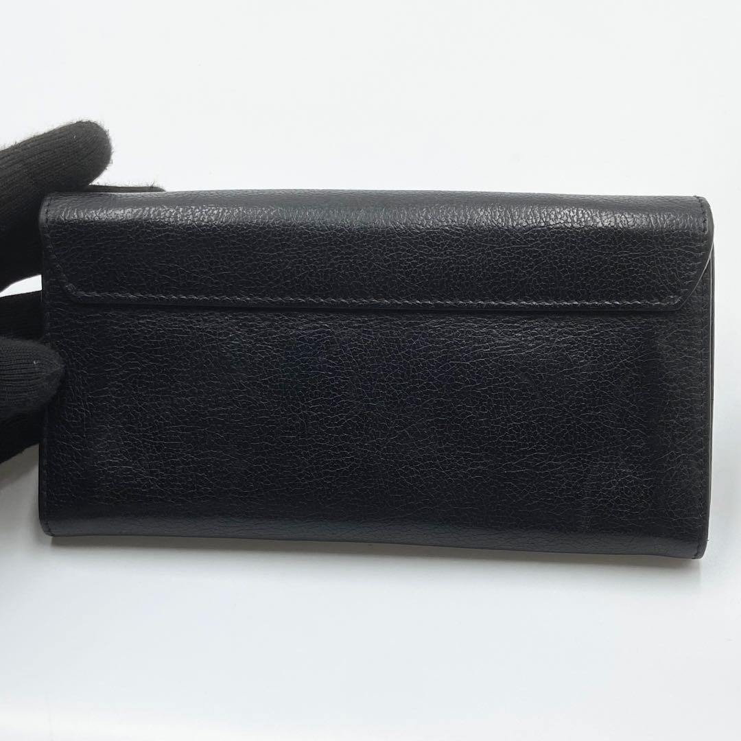 イルビゾンテ　長財布　フラップ　ロゴ刻印　レザー　ブラック　イタリア製