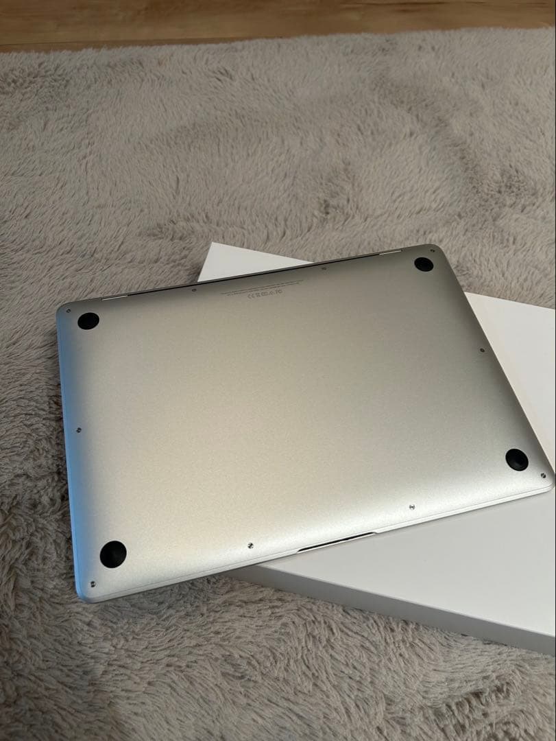 MacBook本体 Apple MacBook Air(Retina, 13 inch, 2019)