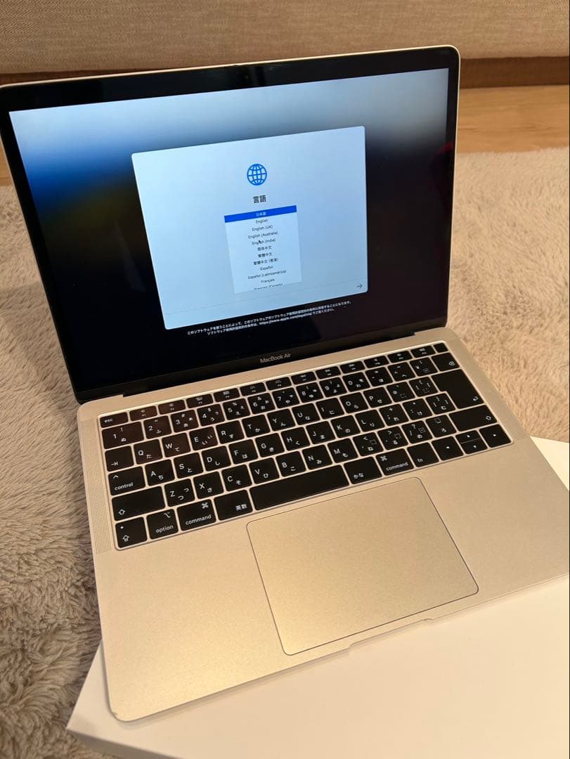 MacBook本体 Apple MacBook Air(Retina, 13 inch, 2019)