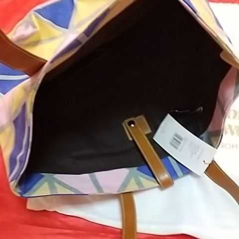 新品未使用タグ付きヴィヴィアンウェストウッドトートバッグ