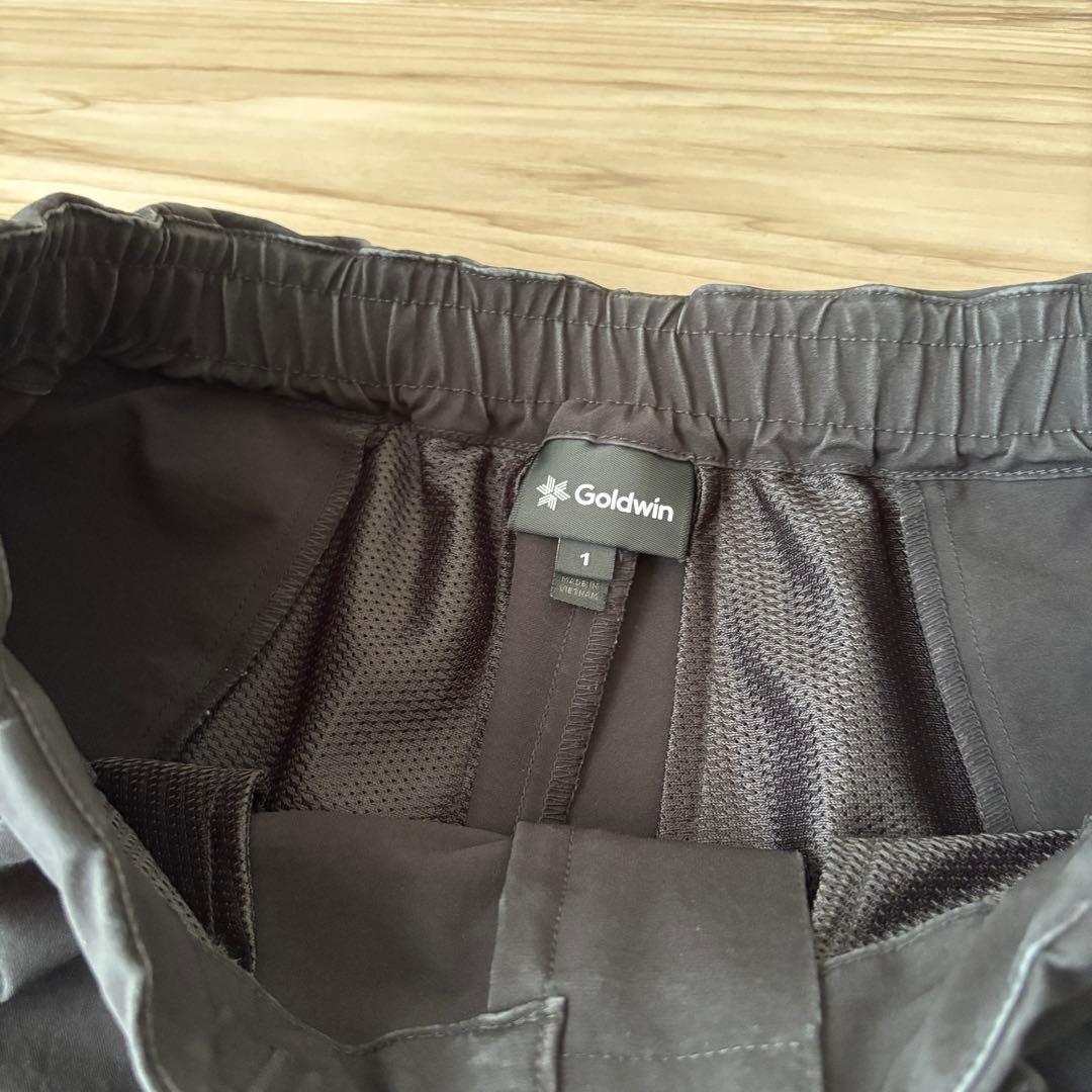 ワンタックテーパードストレッチパンツ