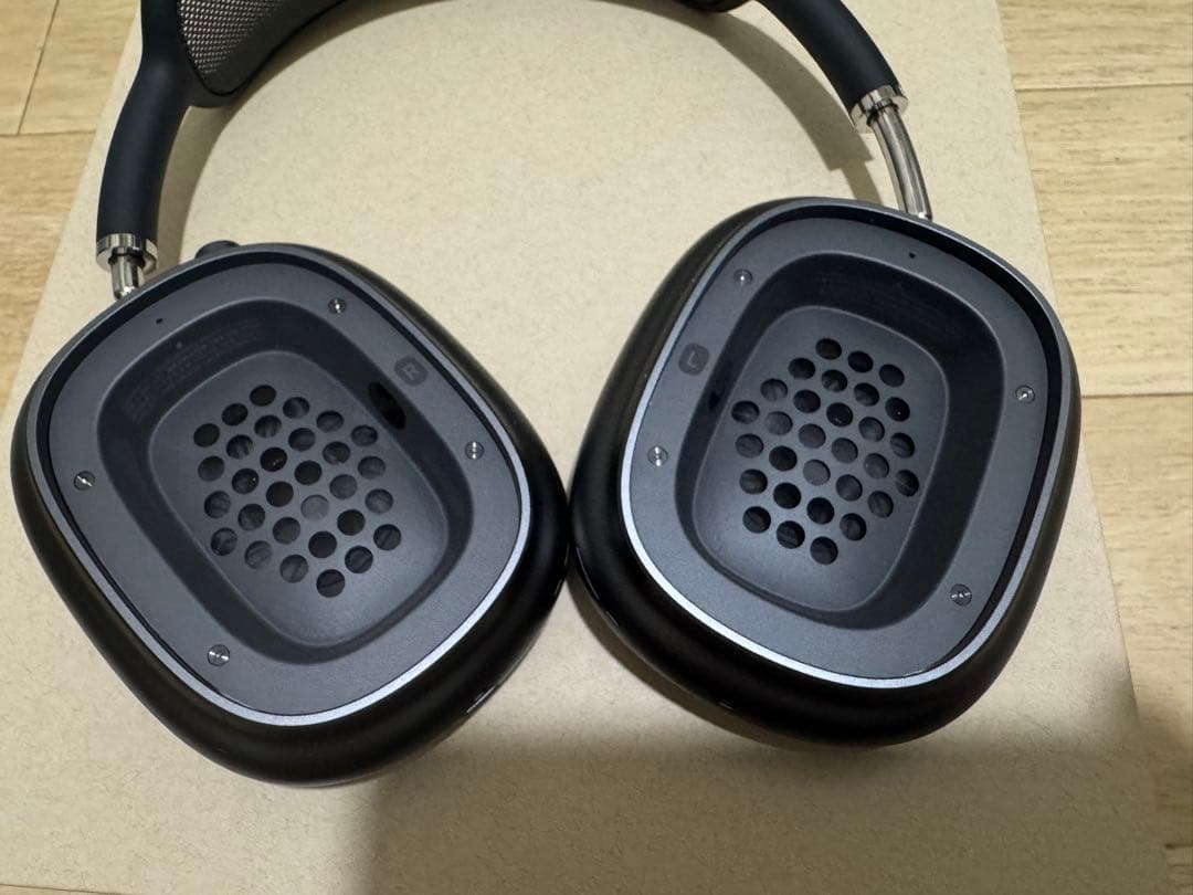 Apple Airpods max ライトリング充電式　スペースグレー