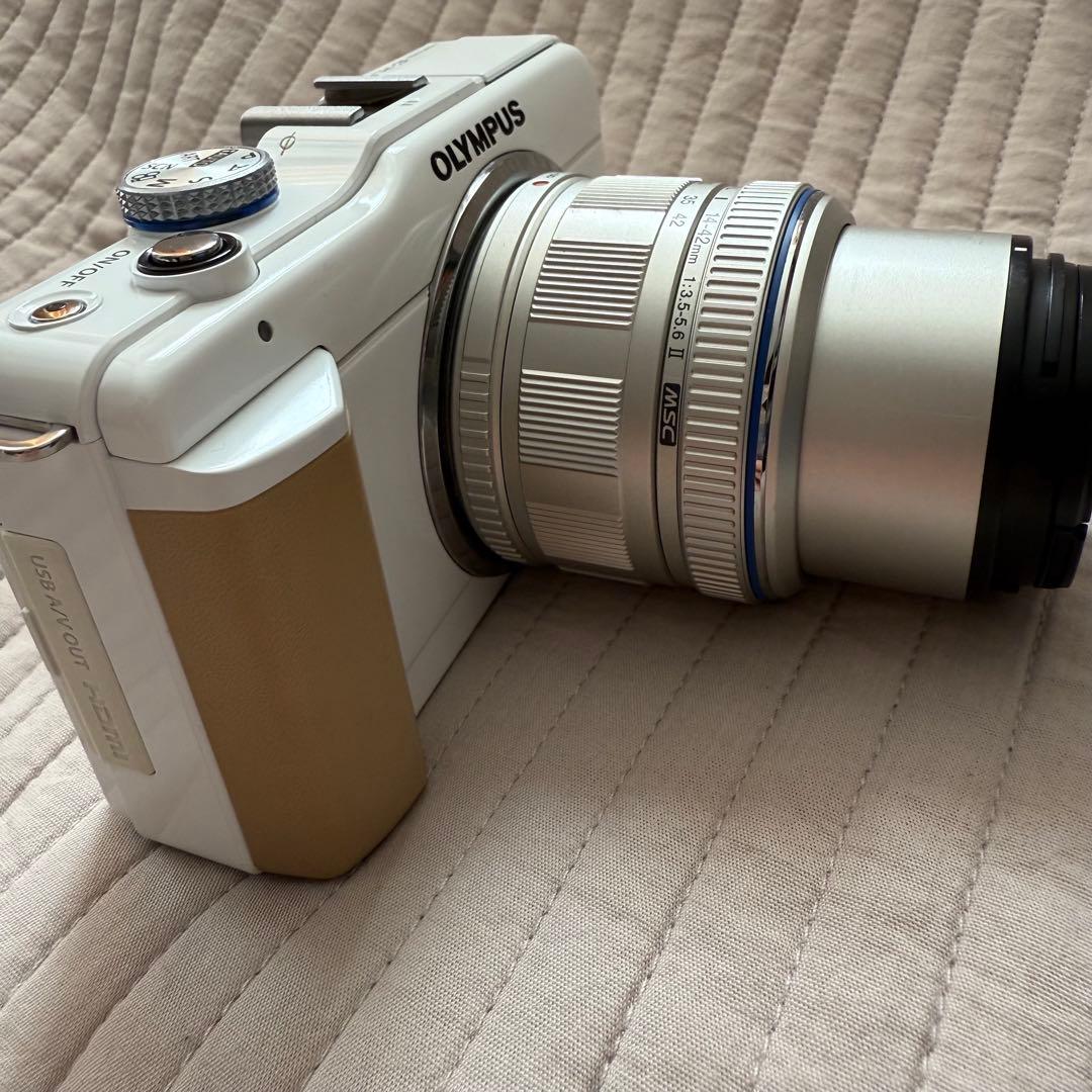 OLYMPUS PEN E-PL1sミラーレス一眼カメラ