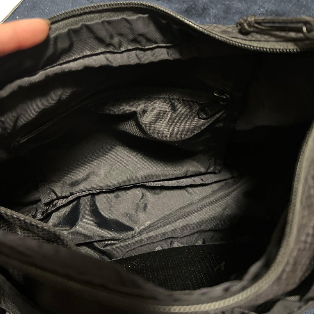 【*K様 Supreme 22ss Small Messenger Bag