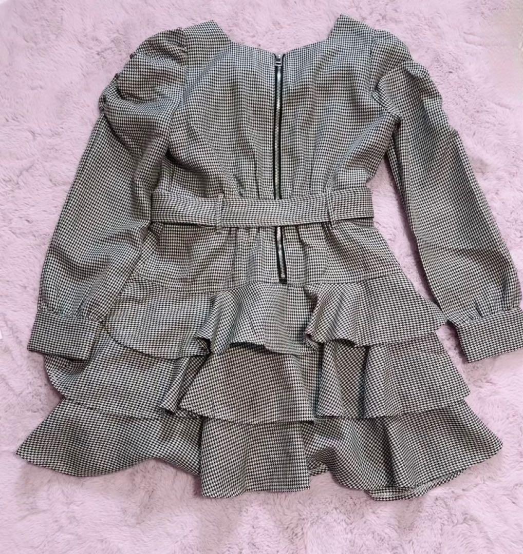 【♡】 ❤︎pium❤︎ ティアードフリル長袖ミニワンピース