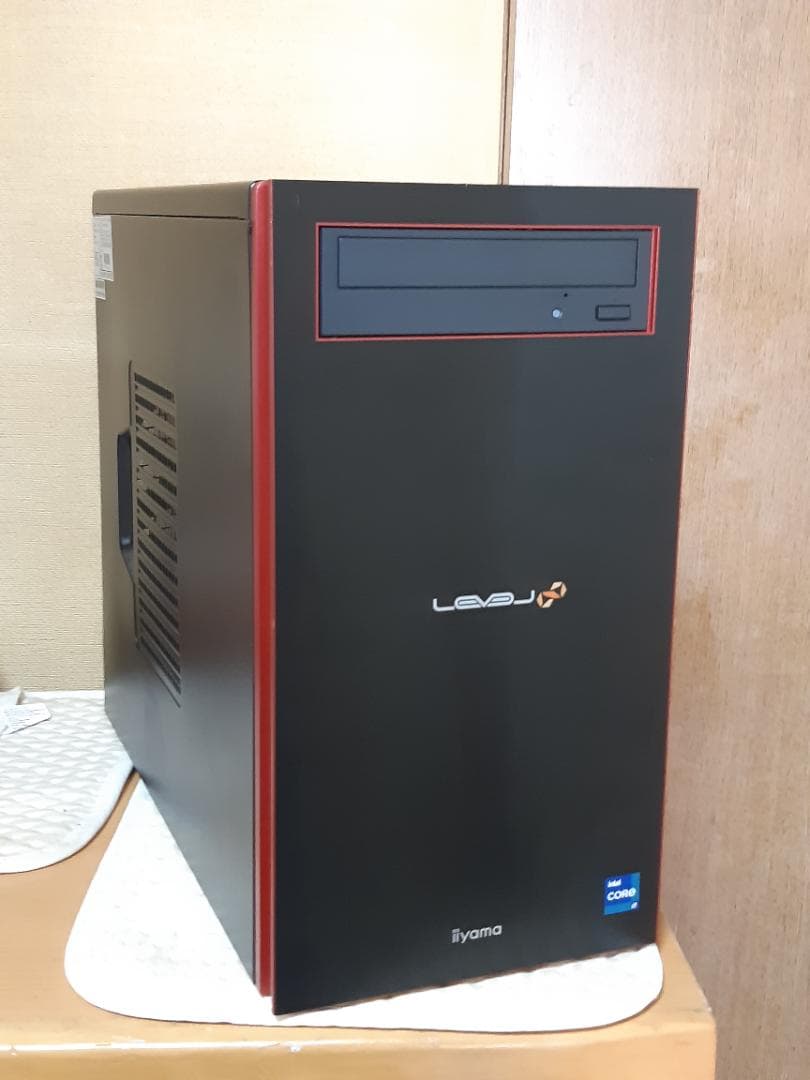自作PC　RYZEN7 2700・8GB・128GB・R7 370・Win11