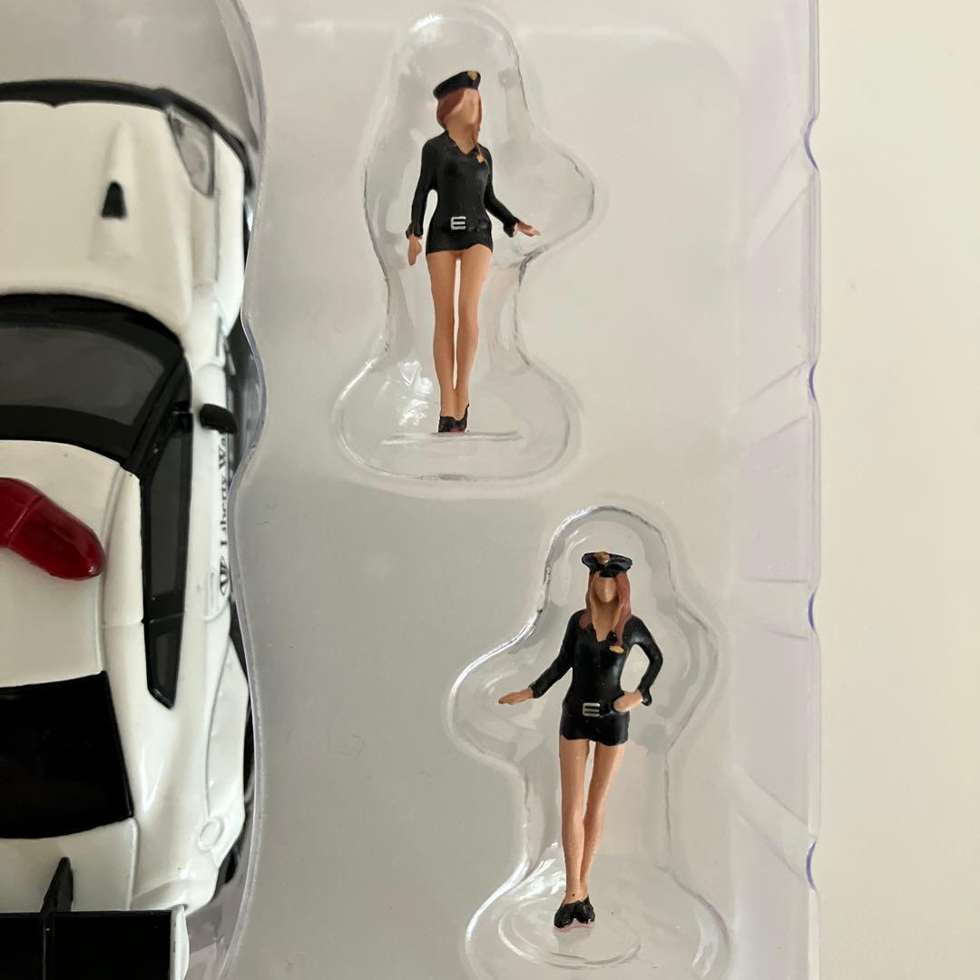 MINI GT 1/64☆Nissan GT-R R35