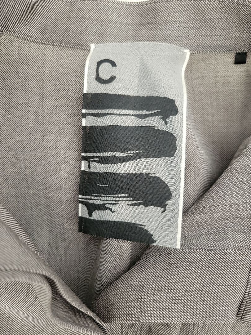 ぷー【新品未使用】カオス☆2025 オルトシャツ ブラウン