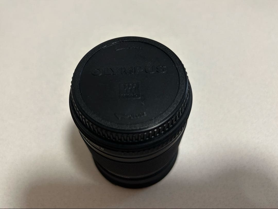 【極美品】OLYMPUSOM-DE-M10 Mark III ダブルズームキット