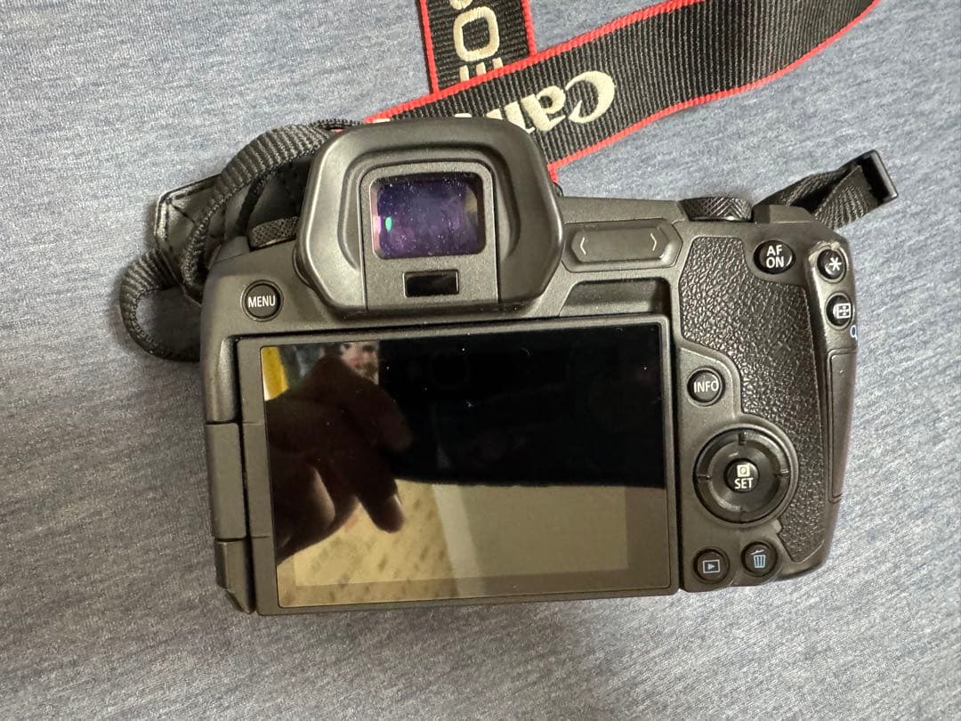 Canon EOS R（ボディ）