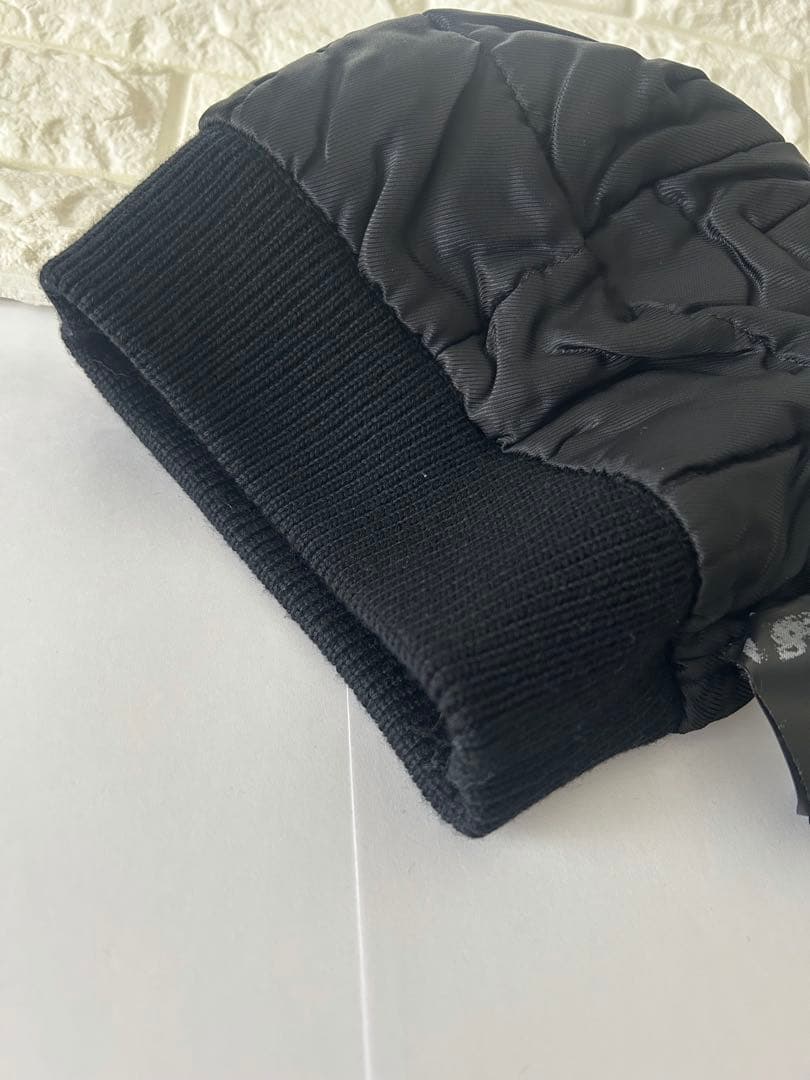 PRADA プラダ　ニット帽　ブラック　黒