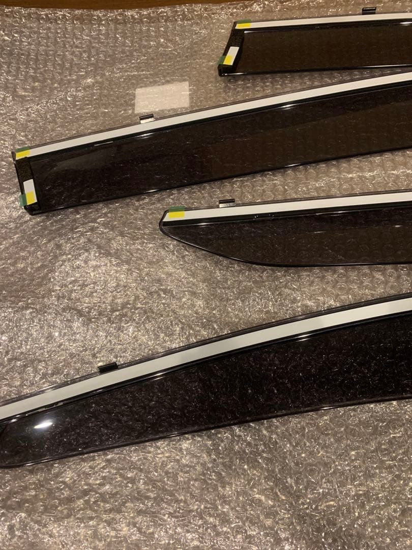 タカさん専用 TOYOTA トヨタ カローラクロス　純正 サイドドアバイザー