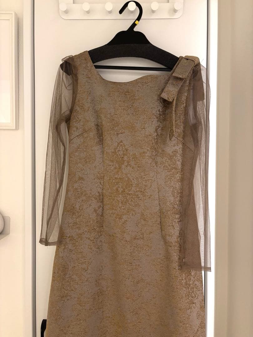 【最終値下げ】Shoulder ribbon jacquard dress