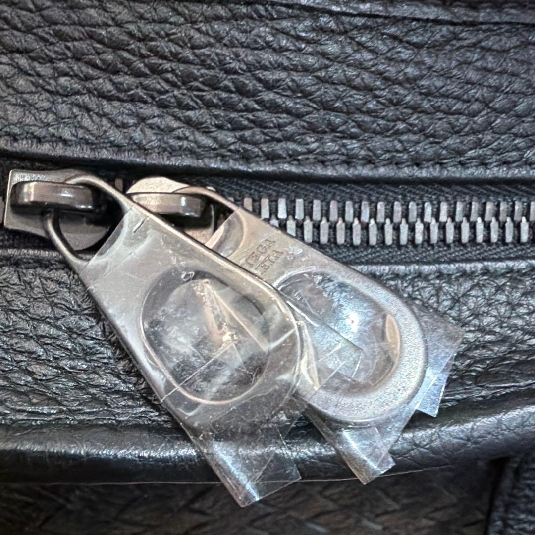 未使用★Bottega Veneta ブラック ビジネスバッグ