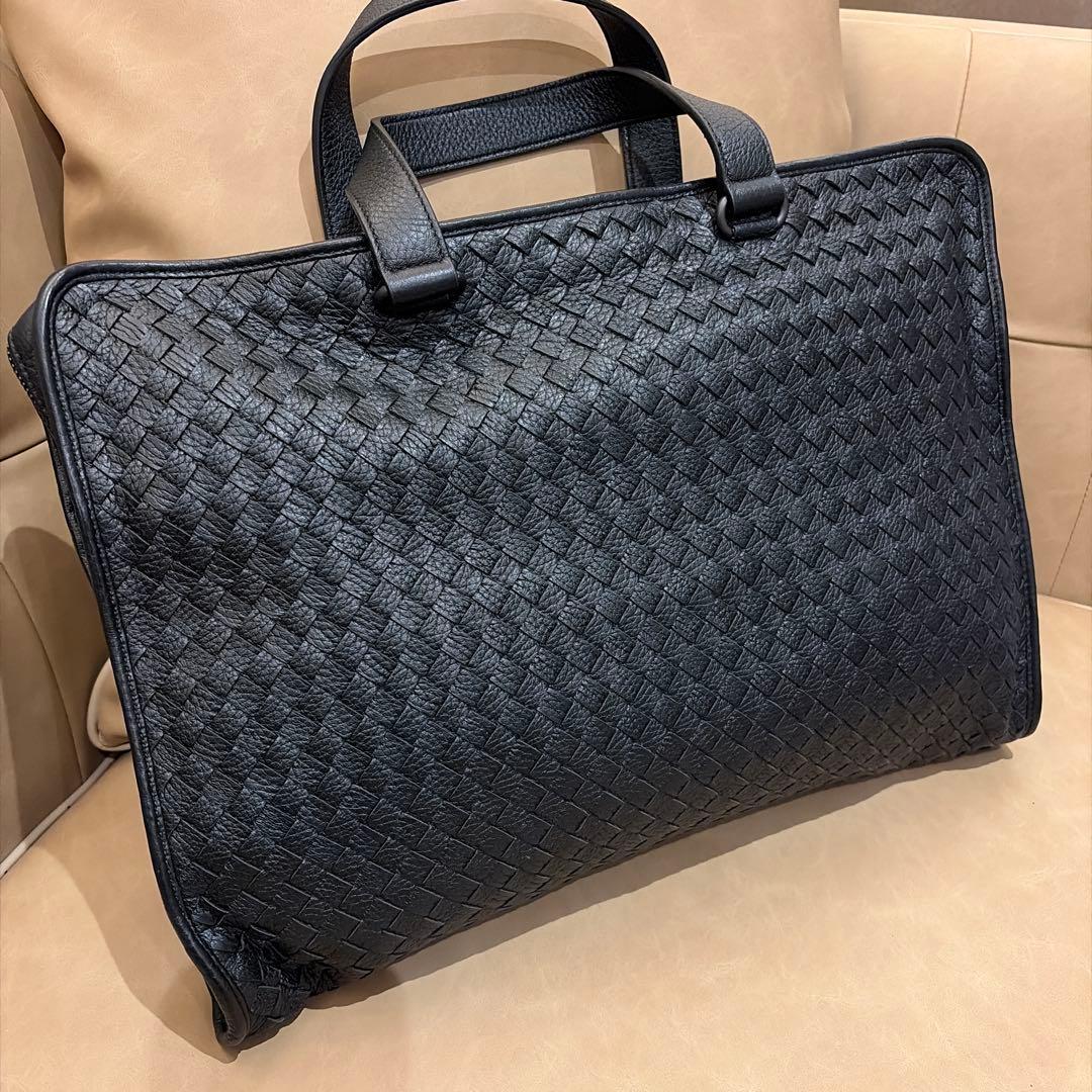 未使用★Bottega Veneta ブラック ビジネスバッグ