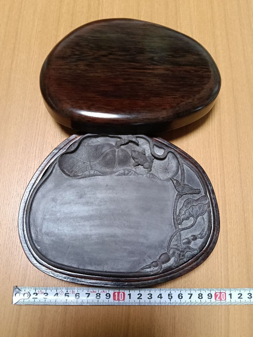 中国　硯　大型硯　木製ケース付き　未使用品