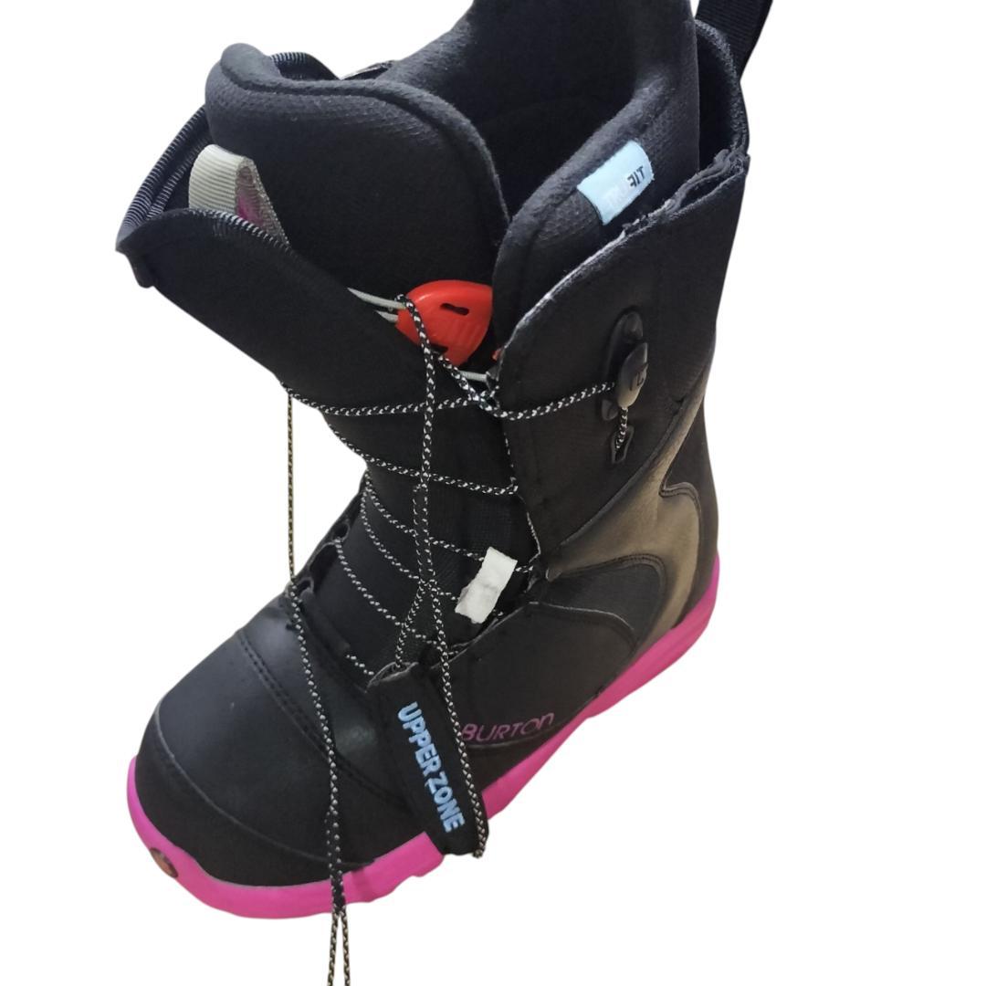 未使用 BURTON バートン スノーボードブーツ MINT ASIAN FIT