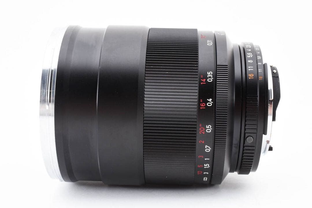 Carl Zeiss Distagon 35mm F1.4 ZF.2 ニコンF