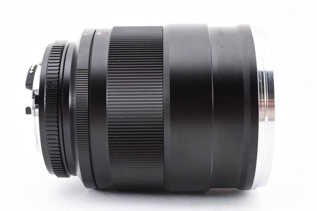 Carl Zeiss Distagon 35mm F1.4 ZF.2 ニコンF