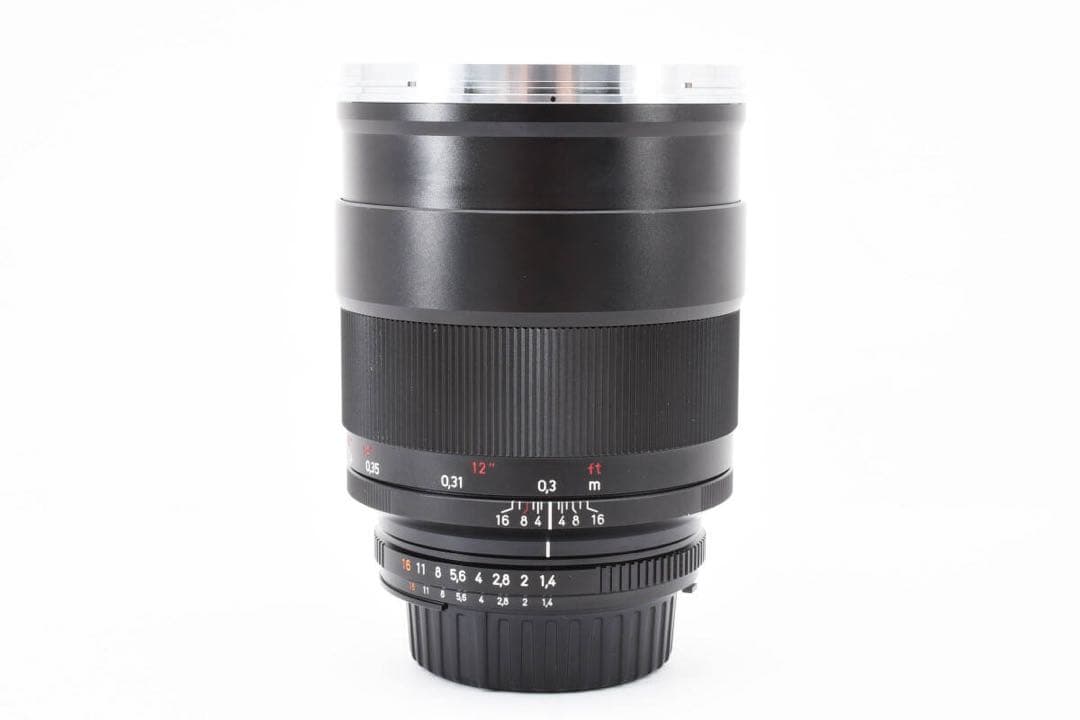 Carl Zeiss Distagon 35mm F1.4 ZF.2 ニコンF