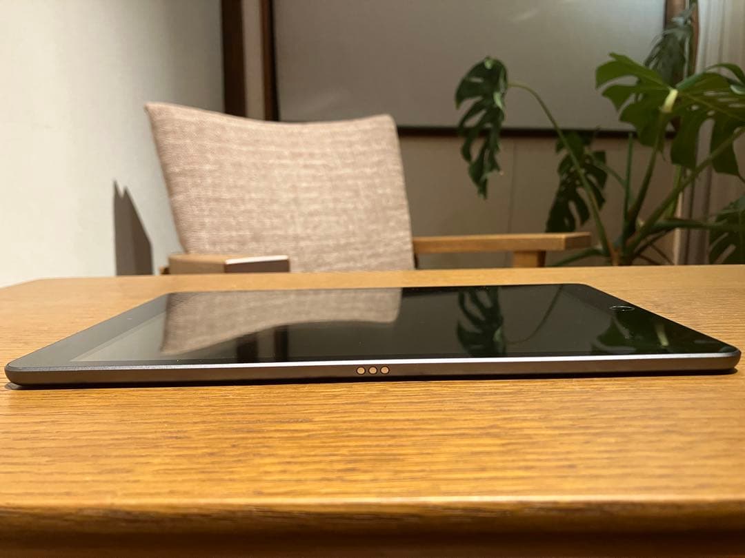 iPad (第7世代) Wi-Fiモデル.128GB.スペースグレー