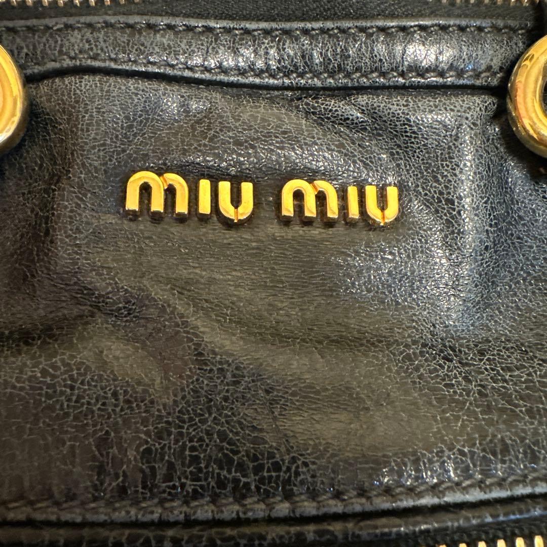 miu miu ミュウミュウ　ハンドバッグ　ショルダー　黒