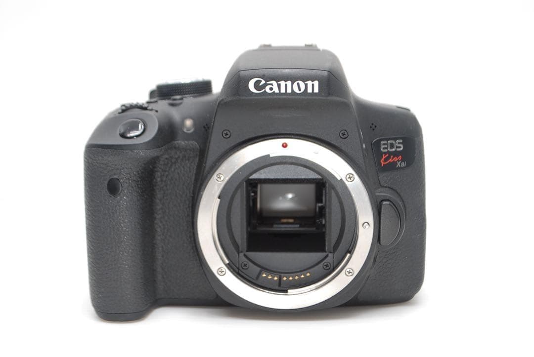 ⭐︎Canon kiss X8i⭐︎ダブルレンズセット美品 連写性能が高い 美品