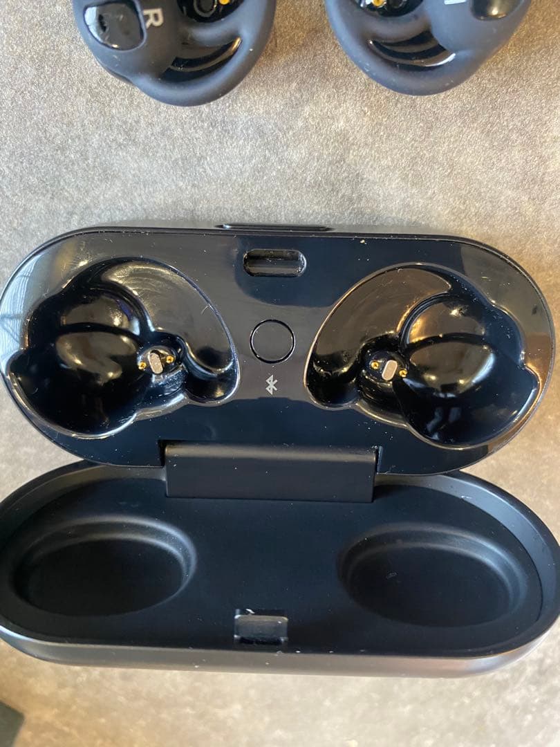 数回着用のみ　bose sport Earbuds ブラック　完品