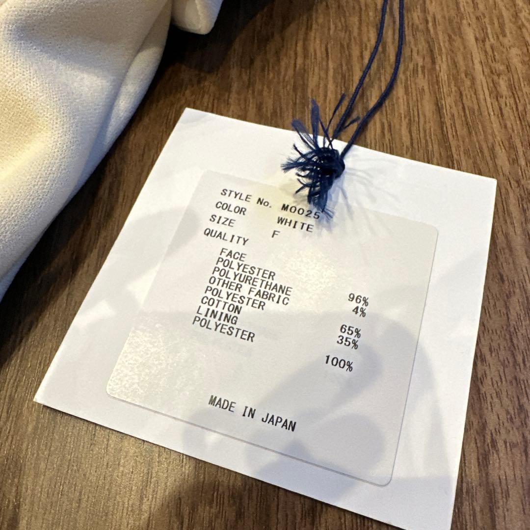 akiki ballerinaワンピース ecru