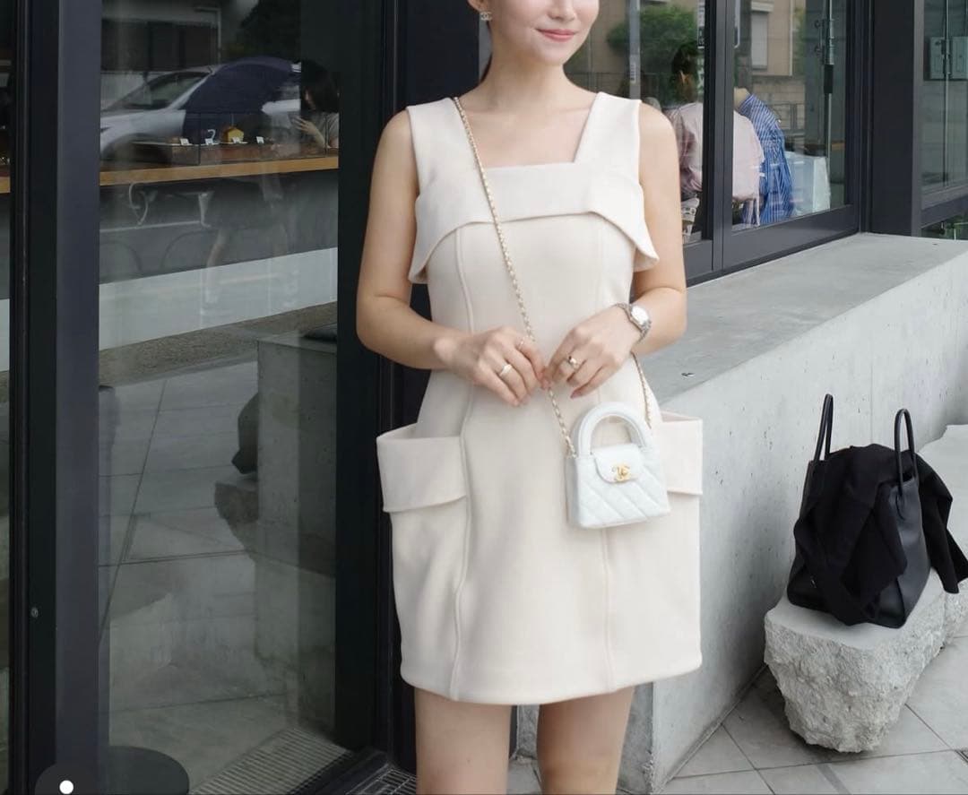 akiki ballerinaワンピース ecru