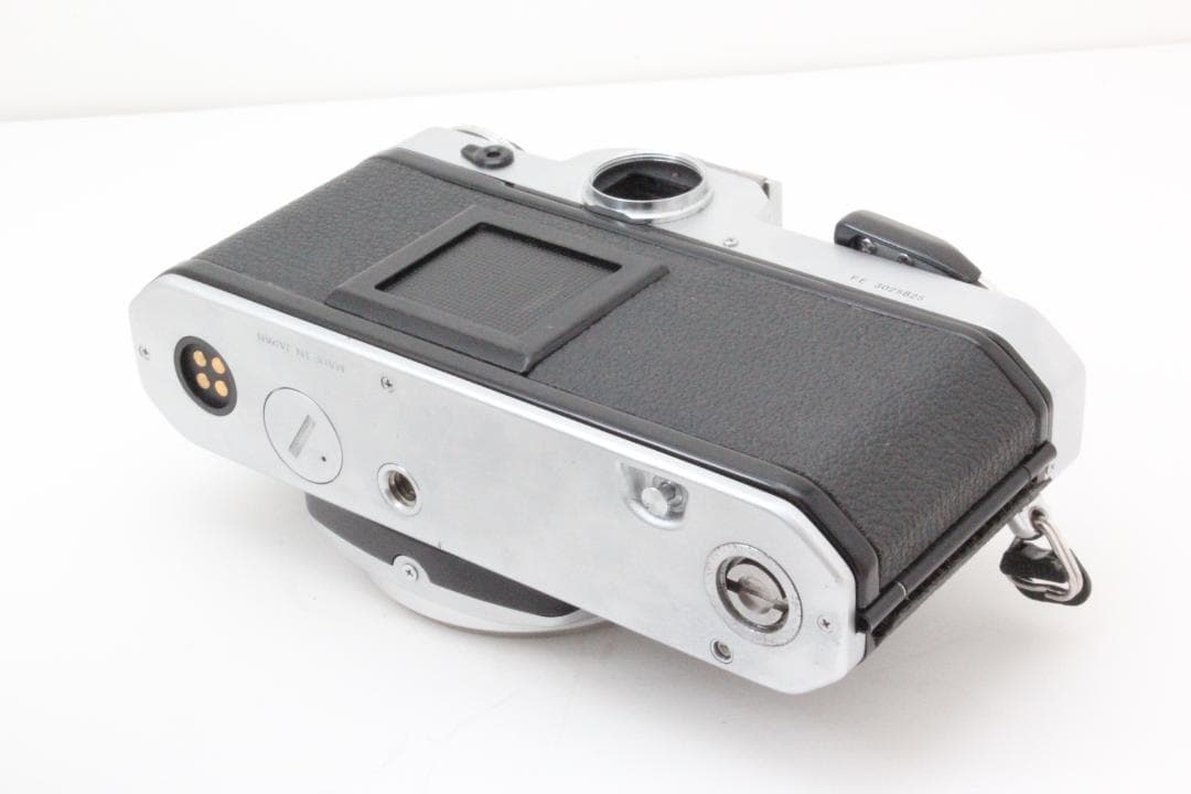 Nikon ニコン FE シルバー ボディ 完動品 ♯F19