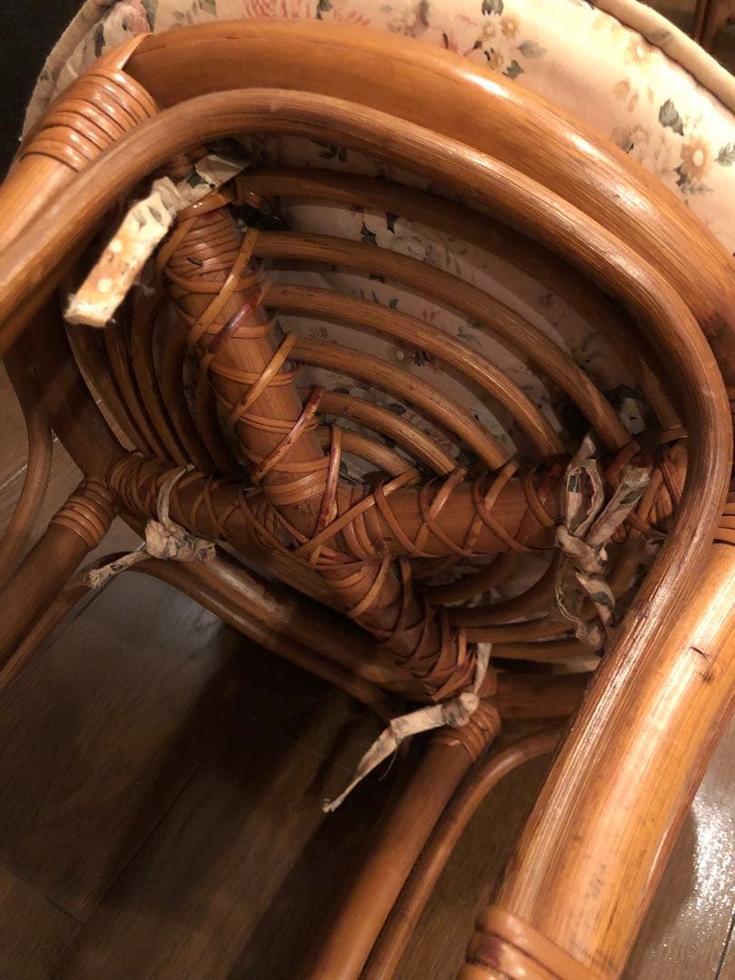 ラタン製ドレッサー・鏡台 スツール付き（首都圏在住の方のみ）