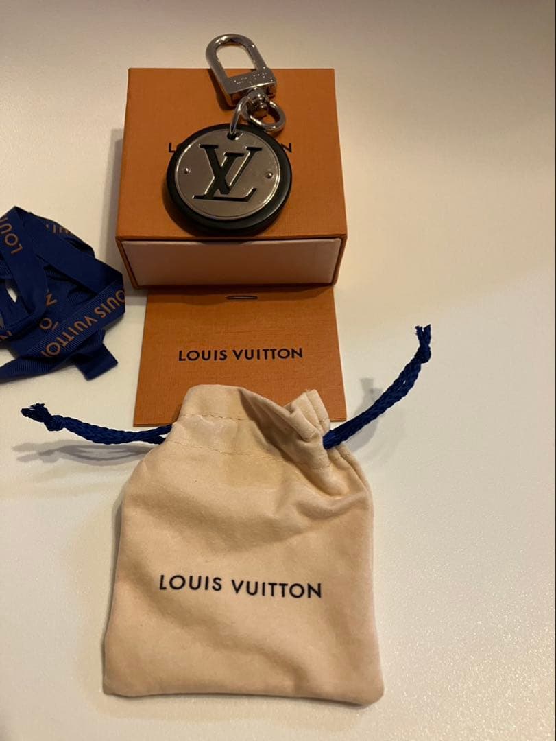 LOUIS VUITTON ルイヴィトン キーホルダー キーチェーン キーリング
