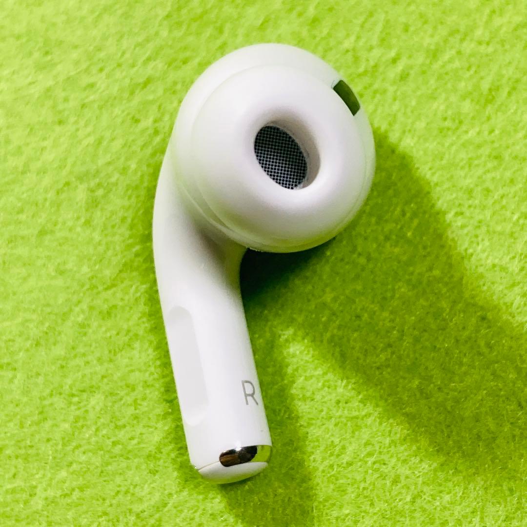 AirPodsPro 第2世代 USB type-C 右R 右耳　イヤホン　g
