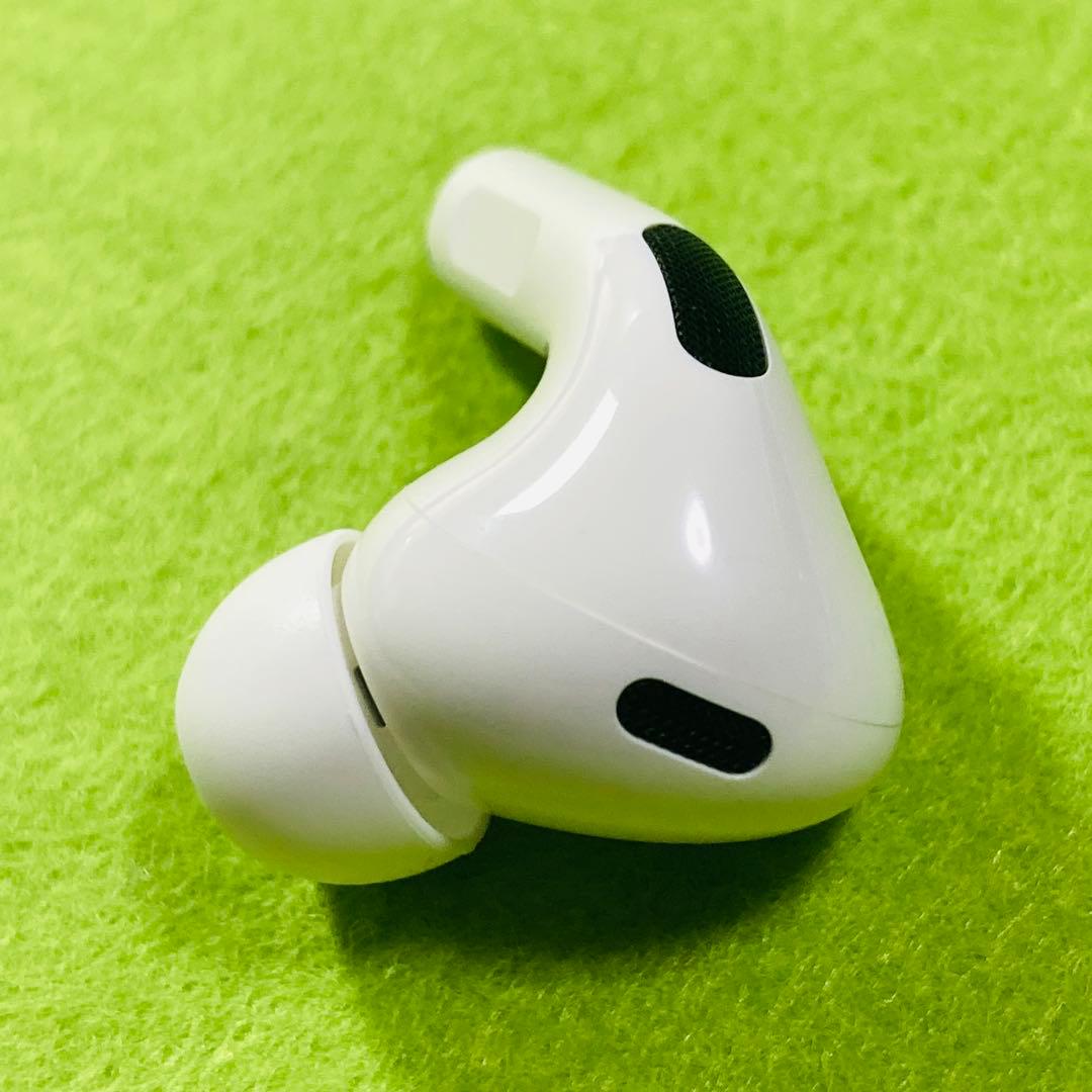 AirPodsPro 第2世代 USB type-C 右R 右耳　イヤホン　g