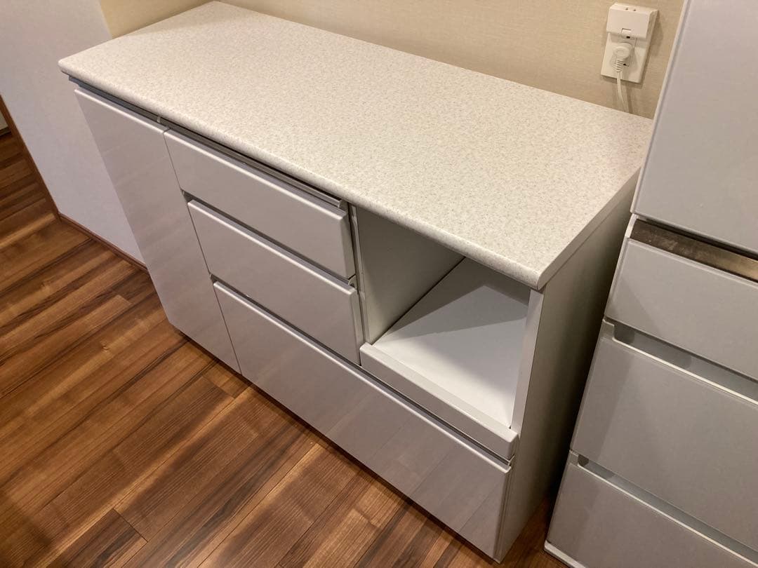 キッチンカウンター(ニトリ アルミナ2 120CT WH)