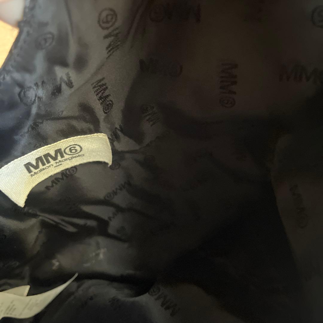 ＭＭ６　マルジェラ　　黒レザーバック　ジャパニーズトートバッグ