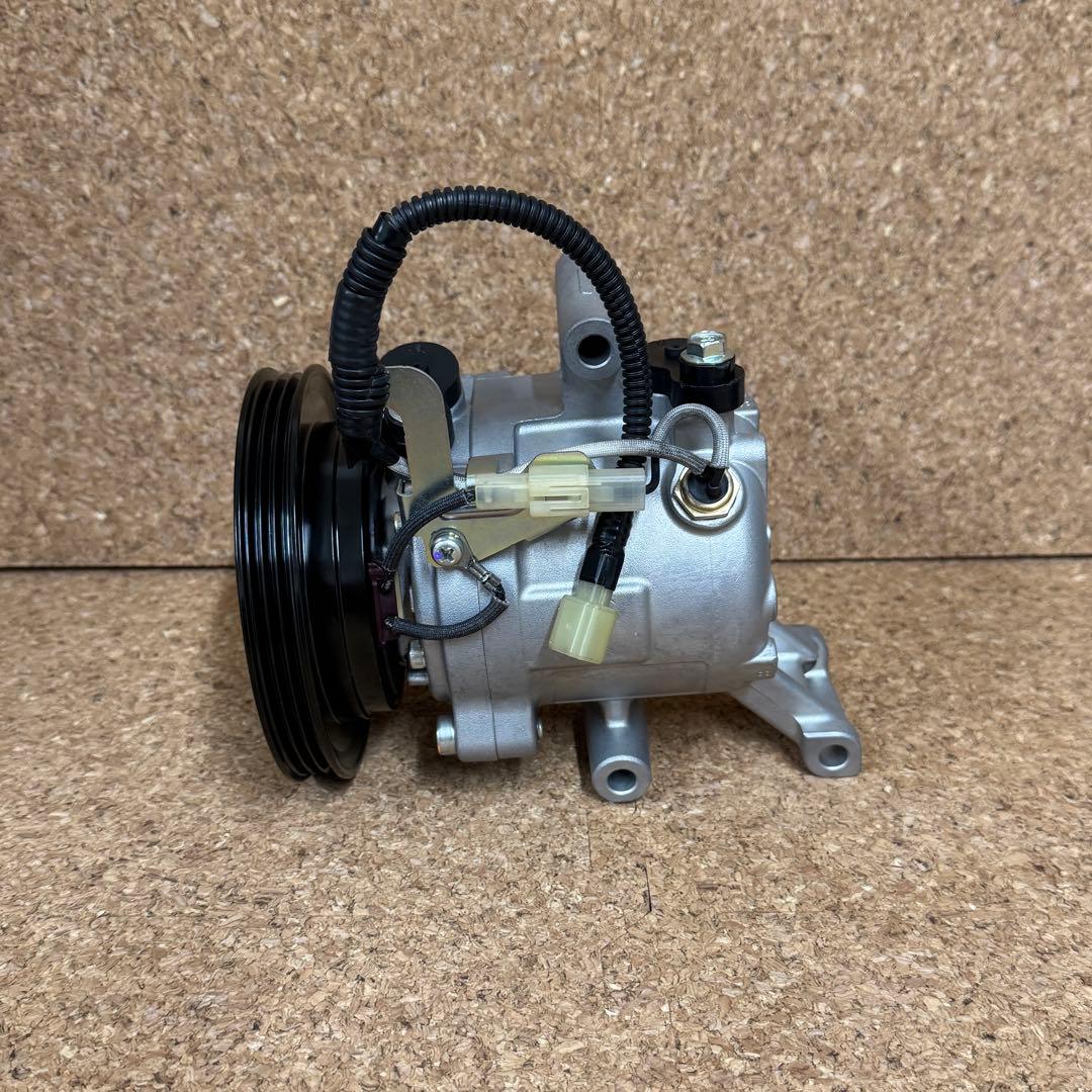 LA100Sムーブ リビルトACコンプレッサー 未使用 長期在庫 LA600S