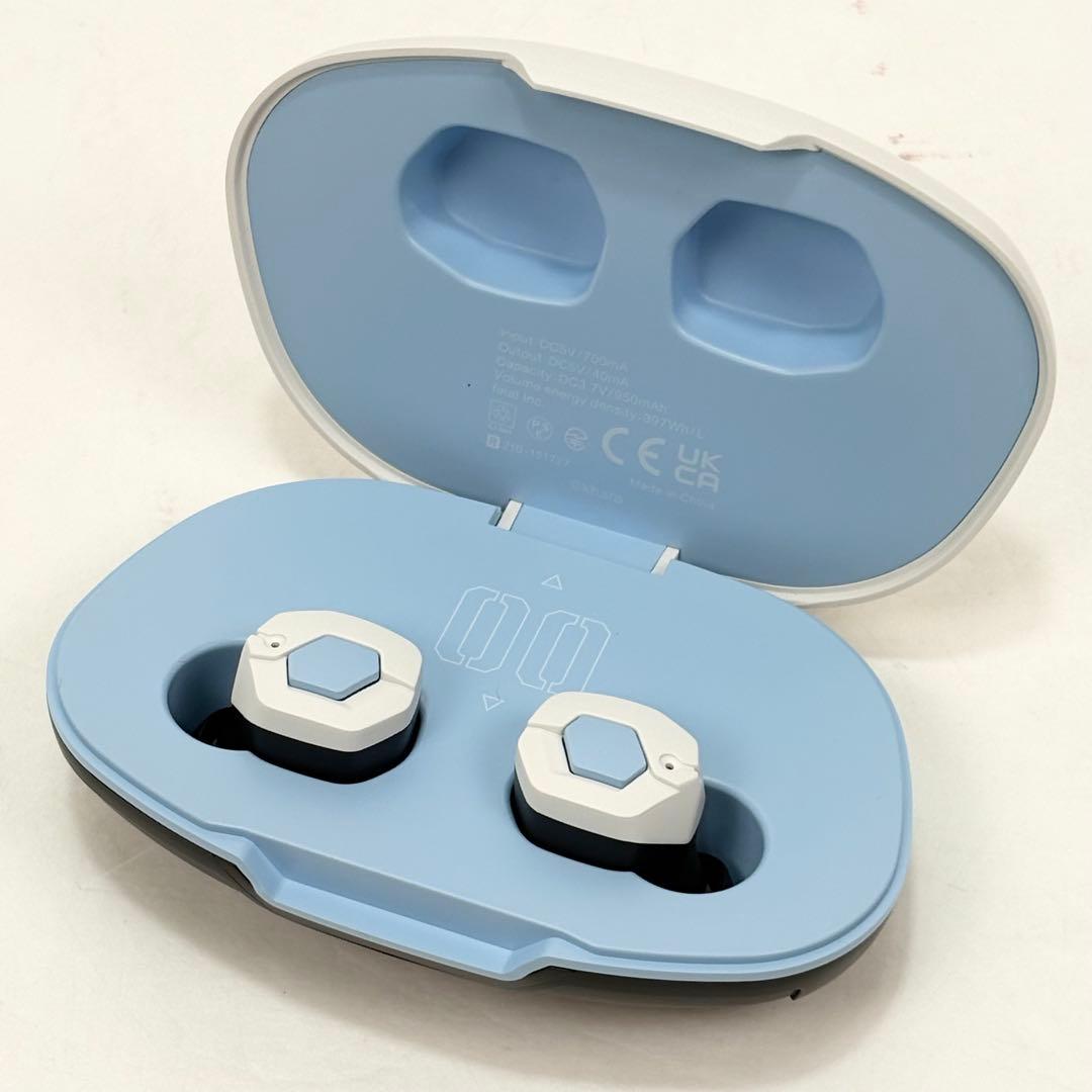 希少 ワイヤレスイヤホン final × エヴァンゲリオン コラボ REIモデル