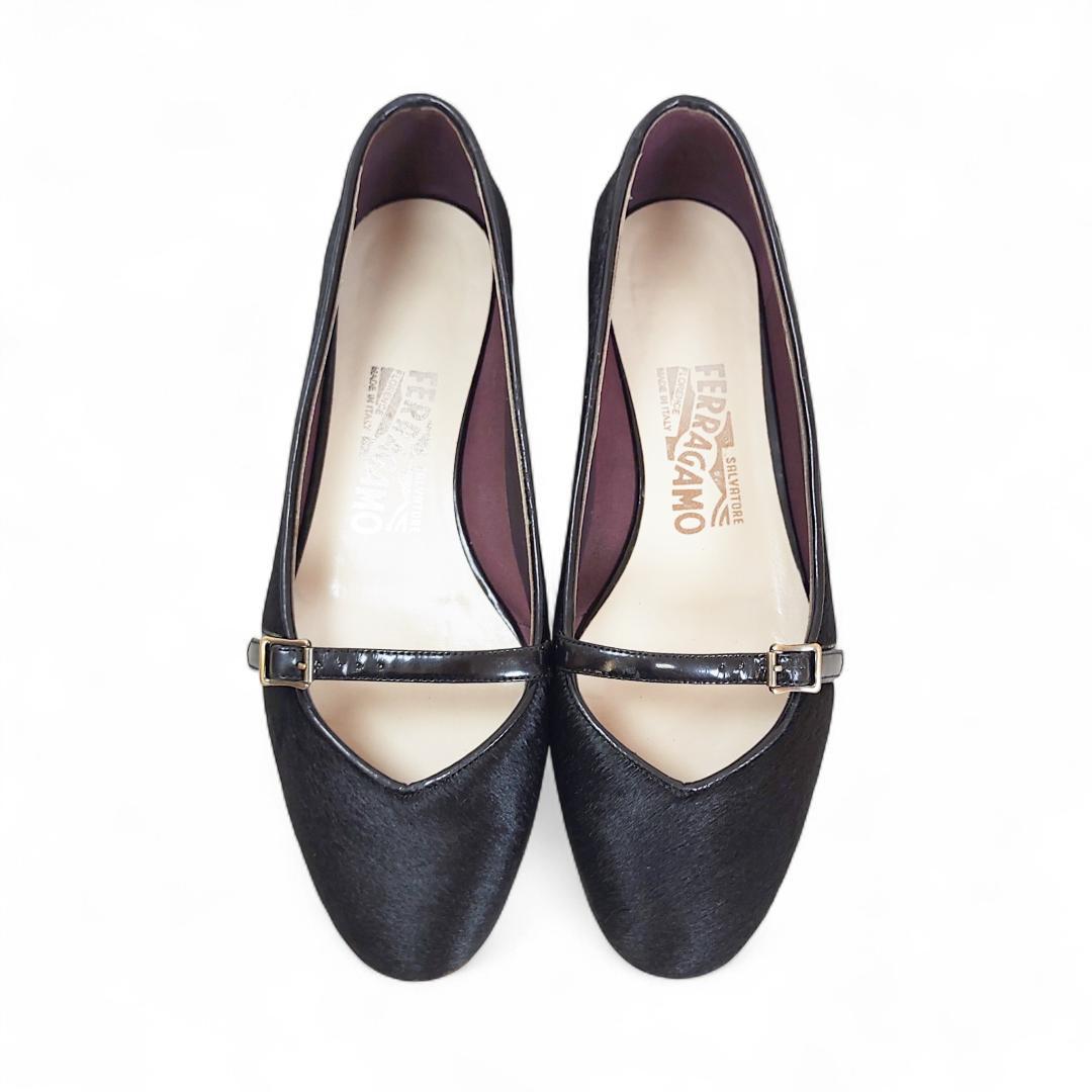 フェラガモ|オードリー|ハラコ|5C|黒|i1709