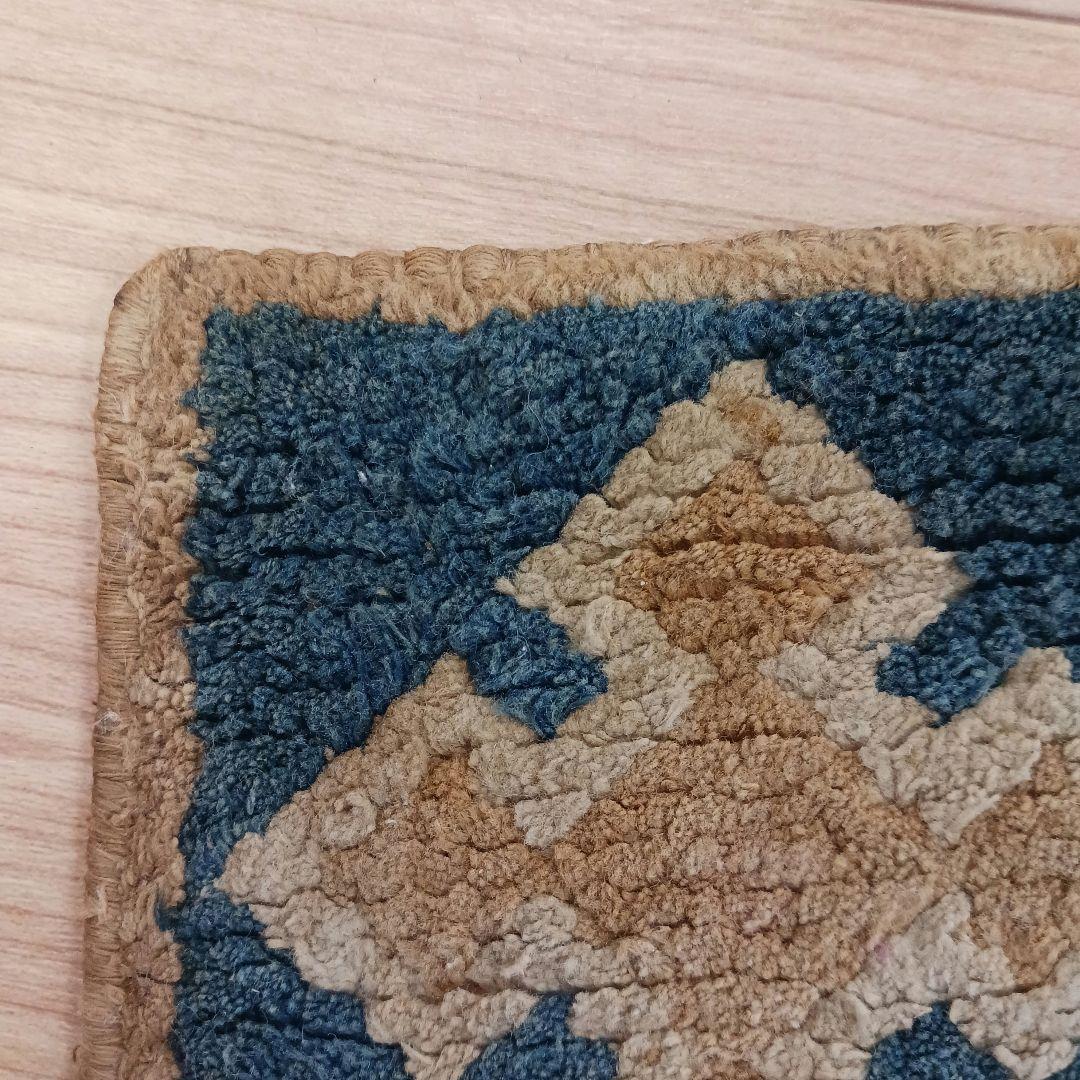 Y1128-2 幻の古緞通 赤穂緞通 卍格子文段通 絨毯 189×91㎝