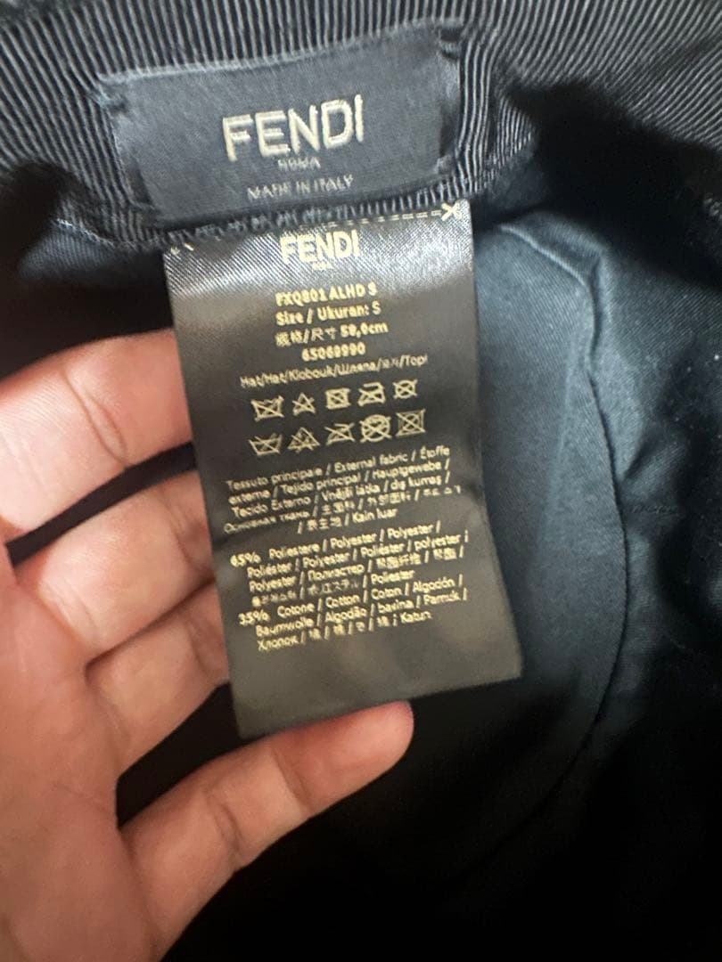 FENDI バケットハット ロゴパターン