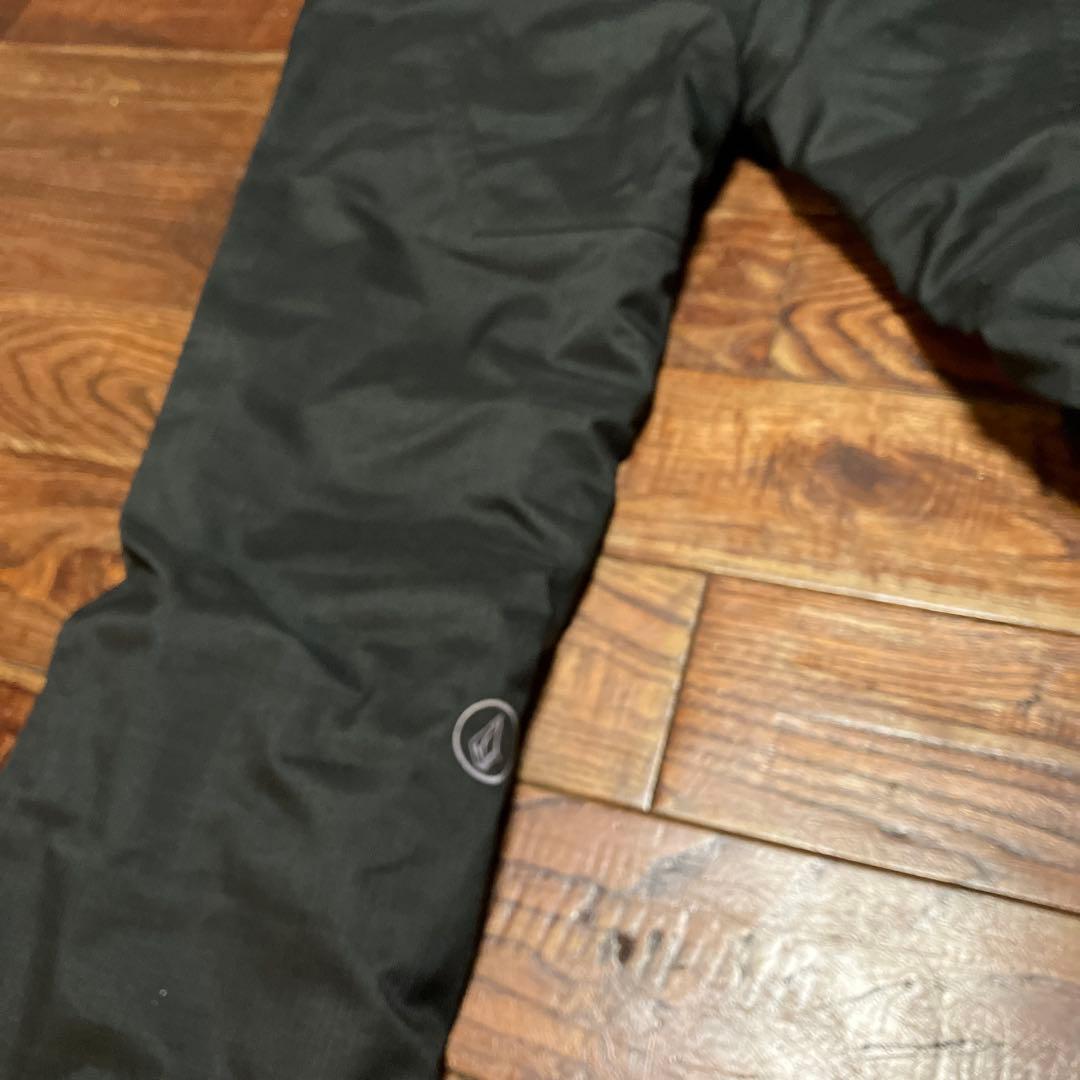 Volcom ヴォルコム　ボルコム　スノーボードウェア　スキーウェア