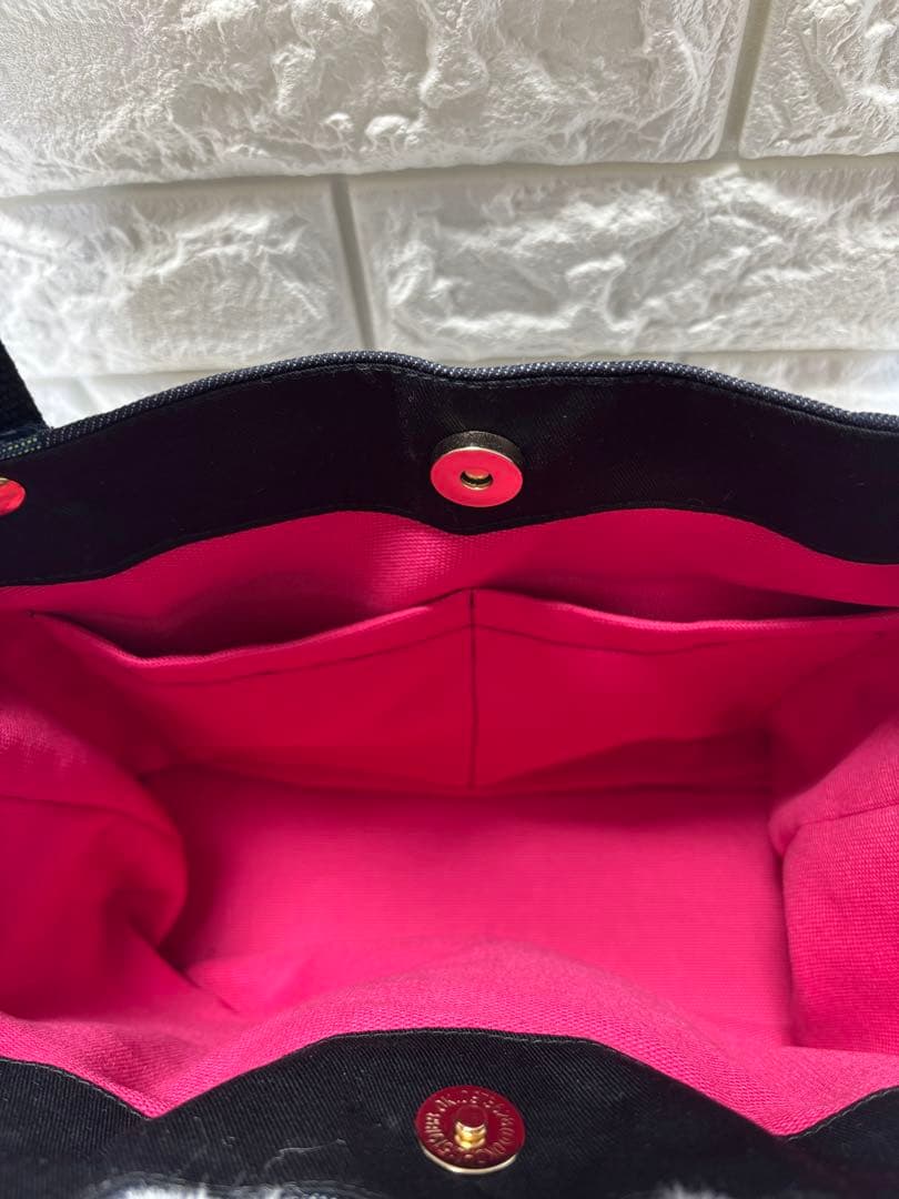 ゆ*ら様 コヤンイサムチョン　ハンドメイド　デニムトートバッグ　ジョーズくん