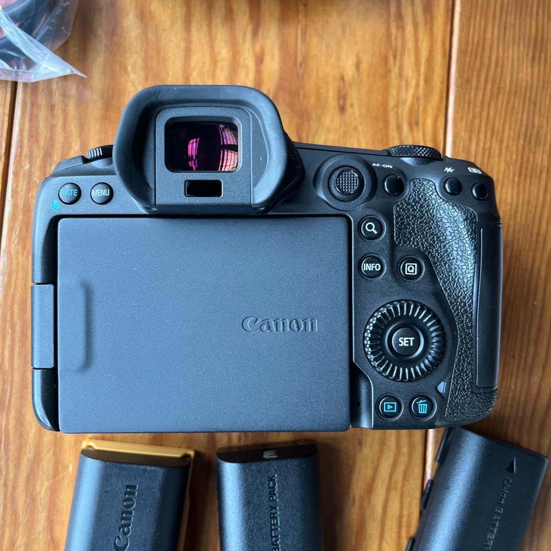 CANON R5 ボディ　ショット数35000未満